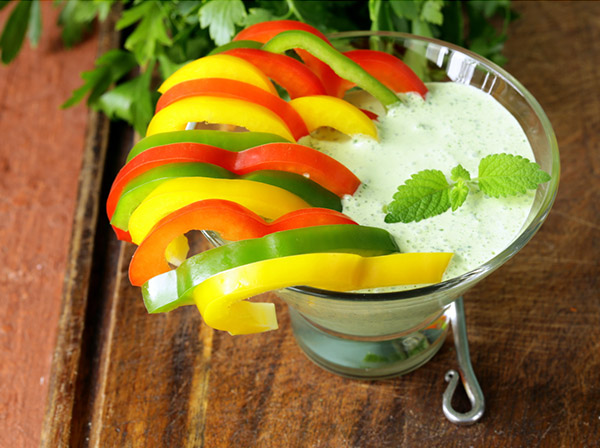 Tzatziki with bell peppers